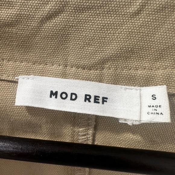 Mod Ref Beige Apparel - Picture 3 of 3